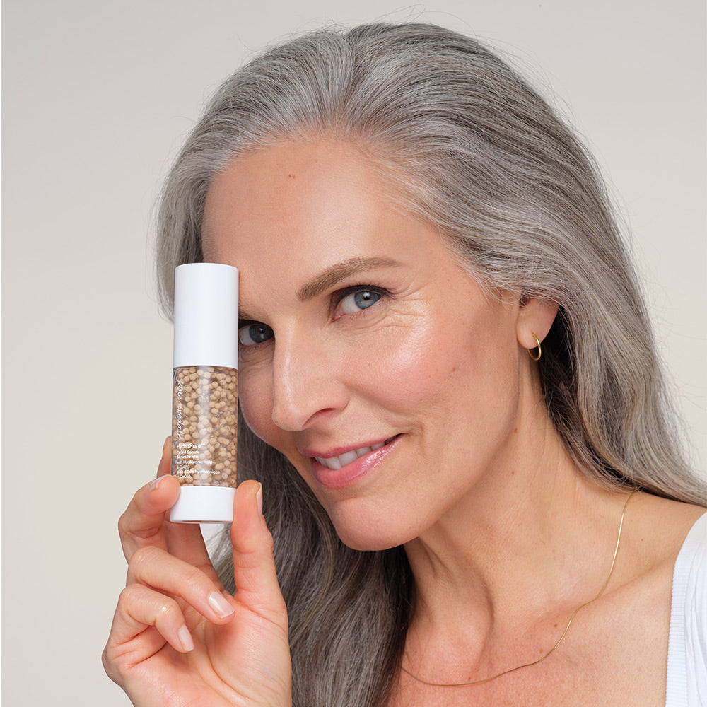 ZEITWUNDER - jane iredale - HydroPure Tinted Serum 3 Farbton Light to Medium