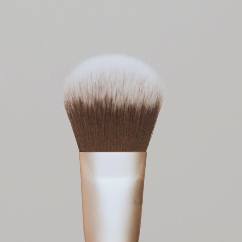 jane iredale - Cheek Brush - Mehrzweckpinsel - jane iredale Mineral Make-up - ZEITWUNDER Onlineshop - Kosmetik online kaufen